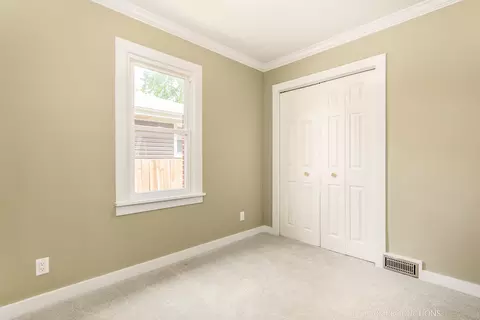 1167 S State St, Aurora, IL 60505 photo 24