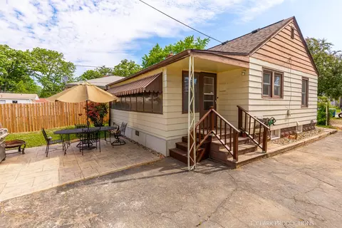 1167 S State St, Aurora, IL 60505 photo 6