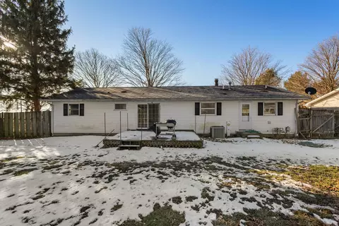 104 Maple St, Sidney, IL 61877 photo 32