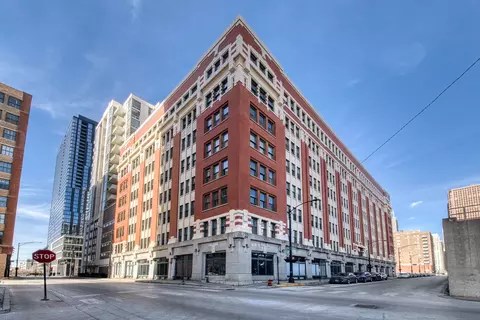 732 S Financial Pl #506, Chicago, IL 60605