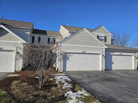 2805 Vernal Ln, Naperville, IL 60564