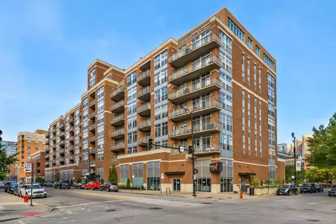 111 S Morgan St #901, Chicago, IL 60607