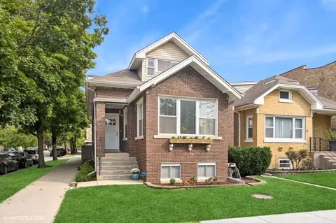 5456 W Agatite Ave, Chicago, IL 60630