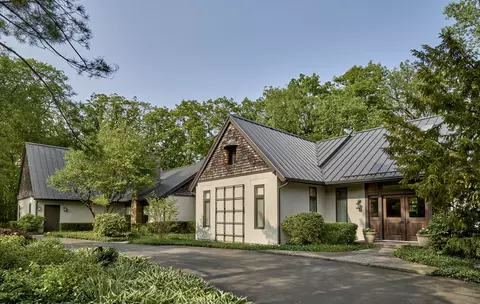 1111 Ashley Rd, Lake Forest, IL 60045
