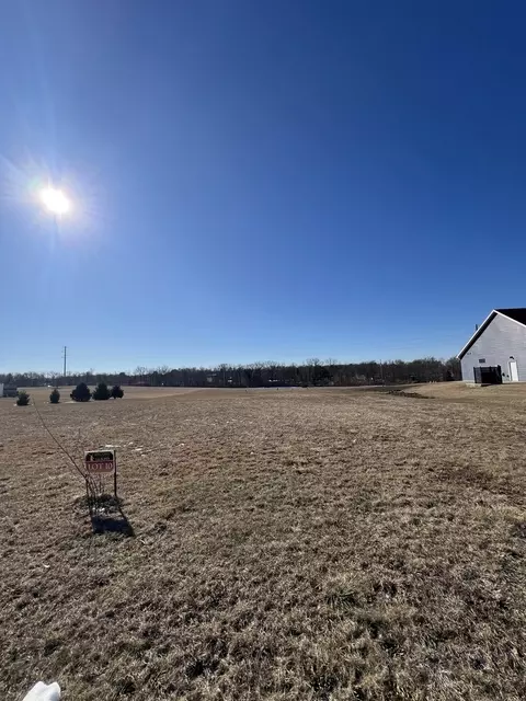 9543 Crossbow Dr, Bloomington, IL 61705