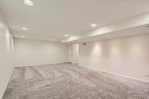 1406 W Sapphire Dr, Hoffman Estates, IL 60192 photo 34
