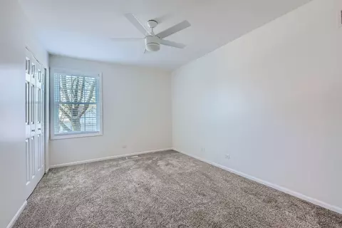 1406 W Sapphire Dr, Hoffman Estates, IL 60192 photo 25