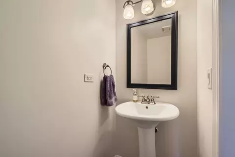 1406 W Sapphire Dr, Hoffman Estates, IL 60192 photo 8