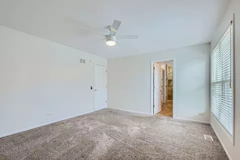 1406 W Sapphire Dr, Hoffman Estates, IL 60192 photo 23