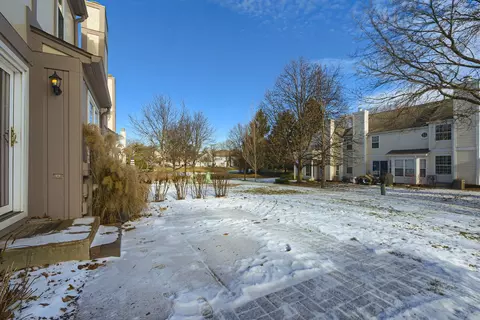 1406 W Sapphire Dr, Hoffman Estates, IL 60192 photo 36