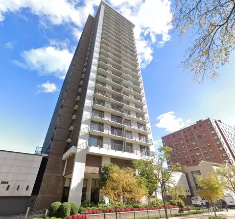 5855 N Sheridan Rd #23H, Chicago, IL 60660