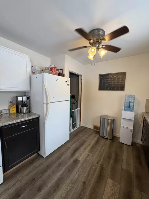 Kitchen - 515 Grant St, Chenoa, IL 61726 photo 3 of 7