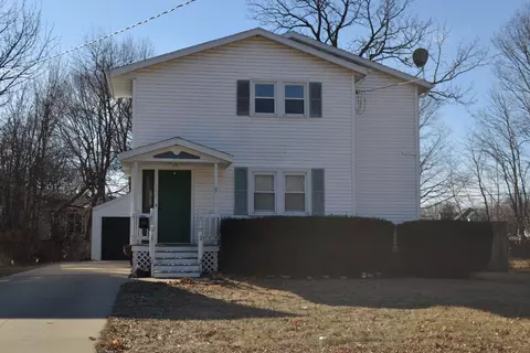 707 12th Ave, Sterling, IL 61081