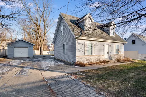 1016 Magnolia Ave, Joliet, IL 60432