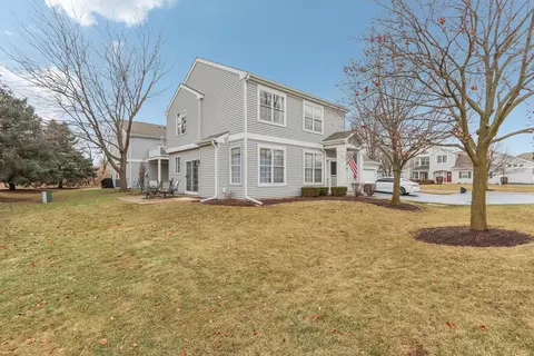 375 Cascade Ln, Oswego, IL 60543 photo 24