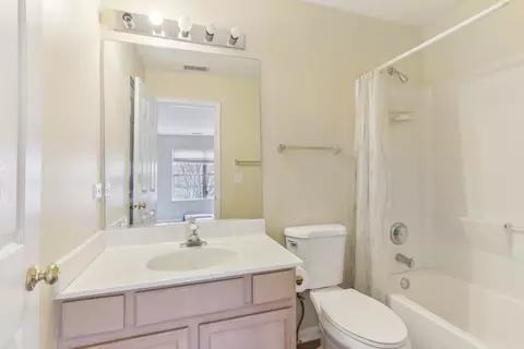 375 Cascade Ln, Oswego, IL 60543 photo 17