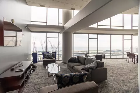 Living - 100 E 14th St #1804, Chicago, IL 60605 photo 3 of 5