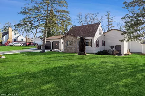 403 Judith Dr, Island Lake, IL 60042