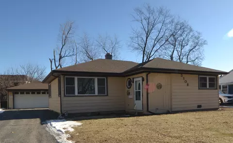 3108 Owl Dr, Rolling Meadows, IL 60008