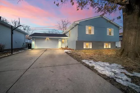 218 Belview Ave, Normal, IL 61761