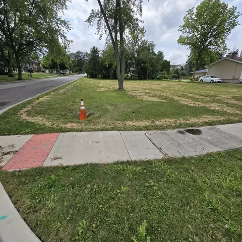 512 Pershing Ave, Wheaton, IL 60189 photo 3