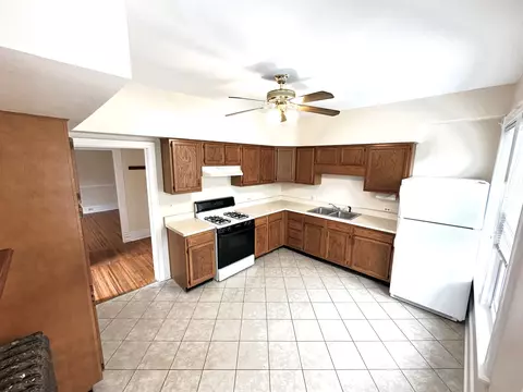 8 West Ave, Riverside, IL 60546 photo 7