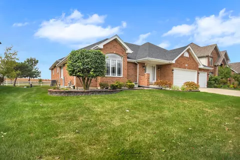 17600 San Bernardino Dr, Orland Park, IL 60467