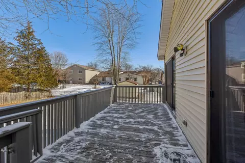 Exterior - 782 Balboa Ter E, Bartlett, IL 60103 photo 2 of 6