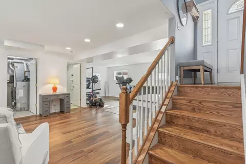 Entry Way - 782 Balboa Ter E, Bartlett, IL 60103 photo 1 of 2