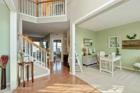 461 Tuscany Dr, Algonquin, IL 60102 photo 2