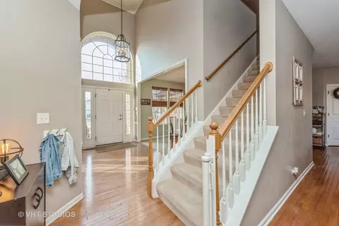 461 Tuscany Dr, Algonquin, IL 60102 photo 3