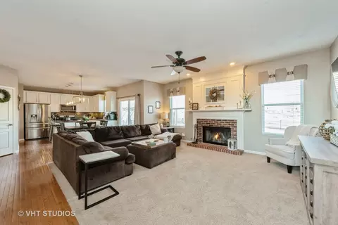 461 Tuscany Dr, Algonquin, IL 60102 photo 5
