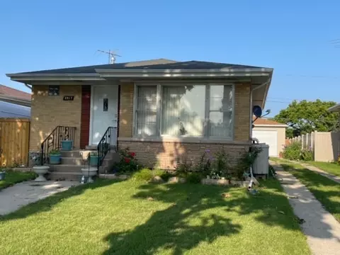 2917 Dora St, Franklin Park, IL 60131