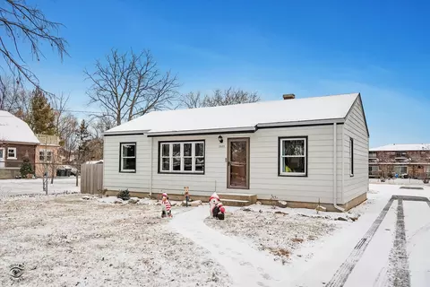 7523 Oak Grove Ave, Justice, IL 60458