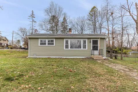 1318 Marie St, Joliet, IL 60432