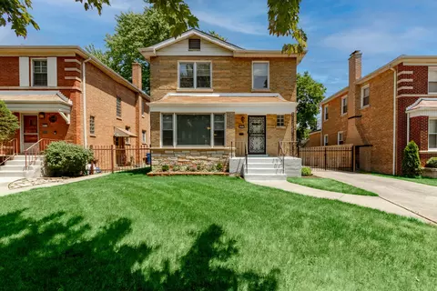 6707 S Euclid Ave, Chicago, IL 60649