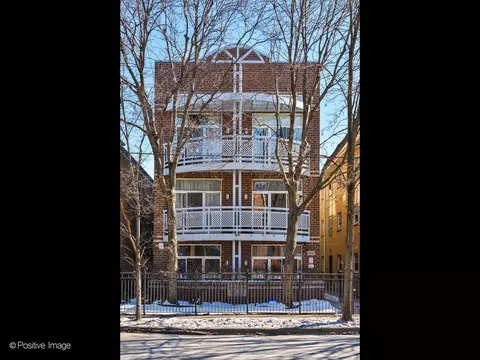 4837 N Central Ave #202, Chicago, IL 60630