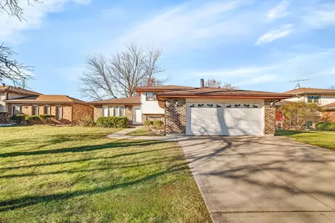 19152 Kristine Trl, Mokena, IL 60448