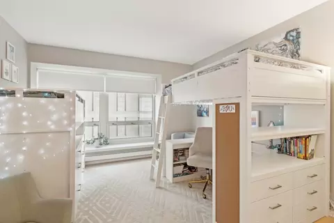 Bedroom - 57 E Delaware Pl #1602, Chicago, IL 60611 photo 3 of 4