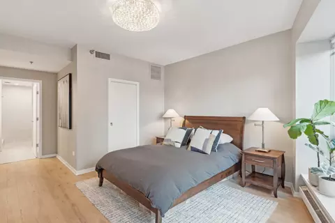 Bedroom - 57 E Delaware Pl #1602, Chicago, IL 60611 photo 2 of 4