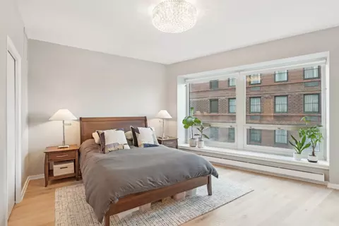 Bedroom - 57 E Delaware Pl #1602, Chicago, IL 60611 photo 1 of 4