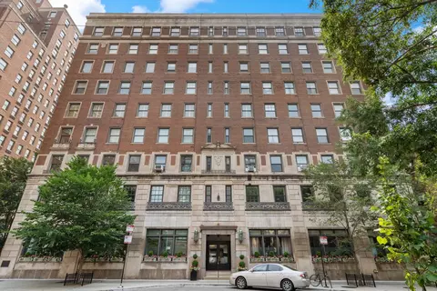 1255 N State Pkwy #2J, Chicago, IL 60610