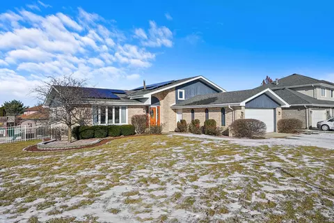 13500 Maverick Trl, Homer Glen, IL 60491