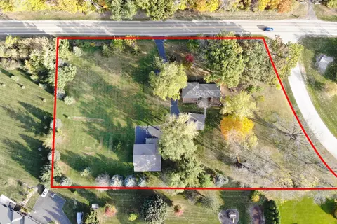 891 Riverside Rd, Belvidere, IL 61008