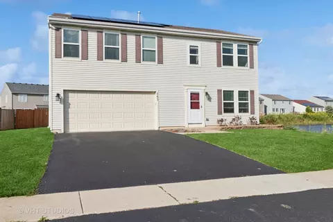743 Richard Brown Blvd, Volo, IL 60073