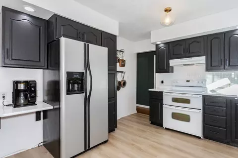 Kitchen - 104 Grandview Dr, Normal, IL 61761 photo 4 of 5