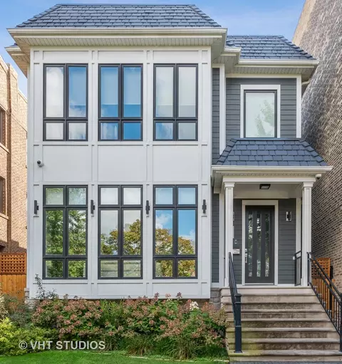 4743 N Hermitage Ave, Chicago, IL 60640