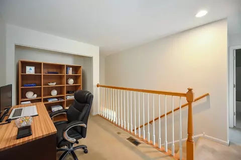 3350 Rosecroft Ln, Naperville, IL 60564 photo 16