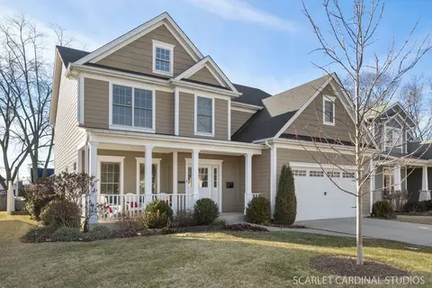 812 E Indiana St, Wheaton, IL 60187 photo 2