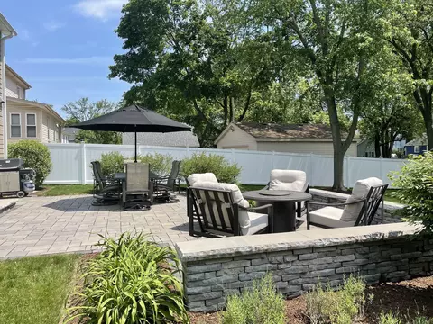812 E Indiana St, Wheaton, IL 60187 photo 27